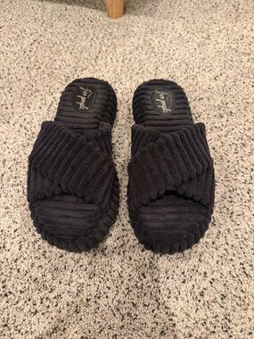 Free People Black Ribbed Slide Slippers